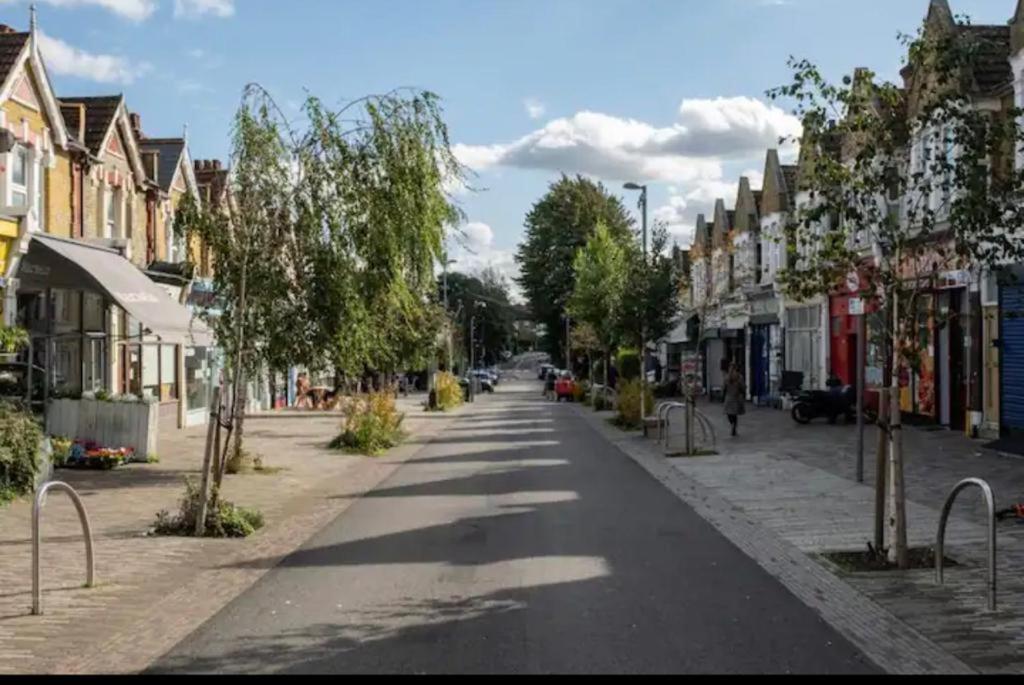 فندق The Leyton Oasis لندن المظهر الخارجي الصورة