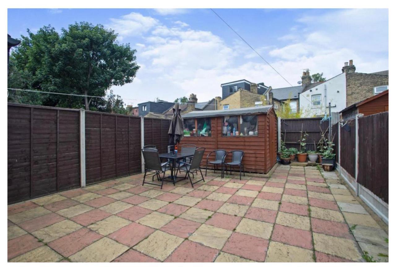 فندق The Leyton Oasis لندن المظهر الخارجي الصورة