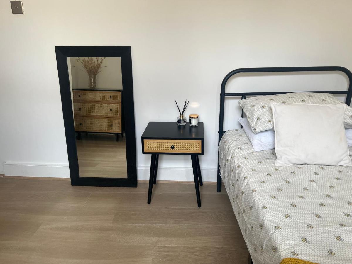 فندق The Leyton Oasis لندن المظهر الخارجي الصورة